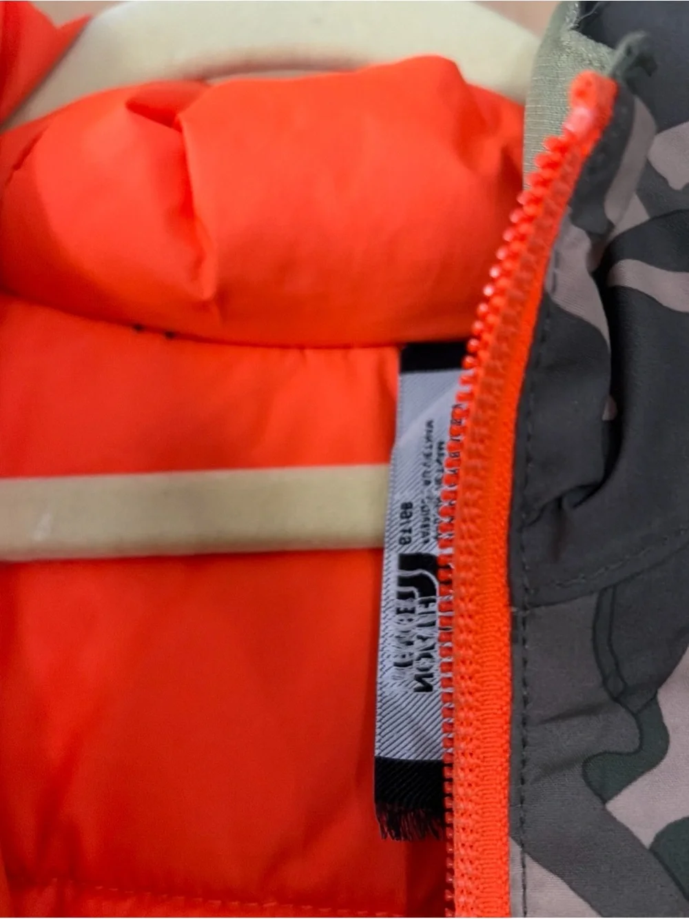 The North Face Boys 6T Camouflage Hooded Snowquest Insulated Jacket